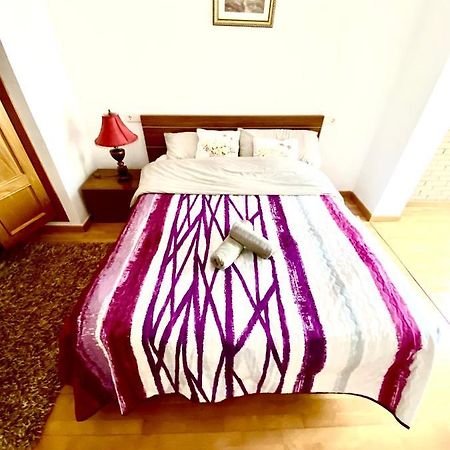 Roni Rooms Σαλού Εξωτερικό φωτογραφία