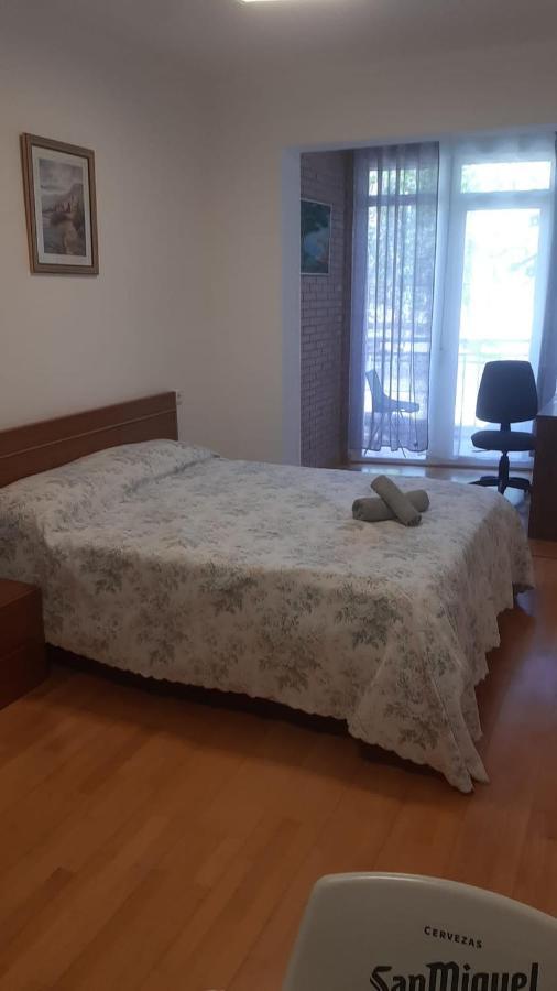 Roni Rooms Σαλού Εξωτερικό φωτογραφία