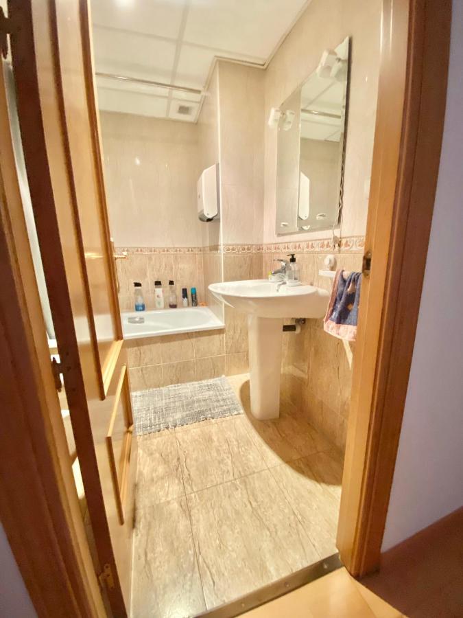 Roni Rooms Σαλού Εξωτερικό φωτογραφία